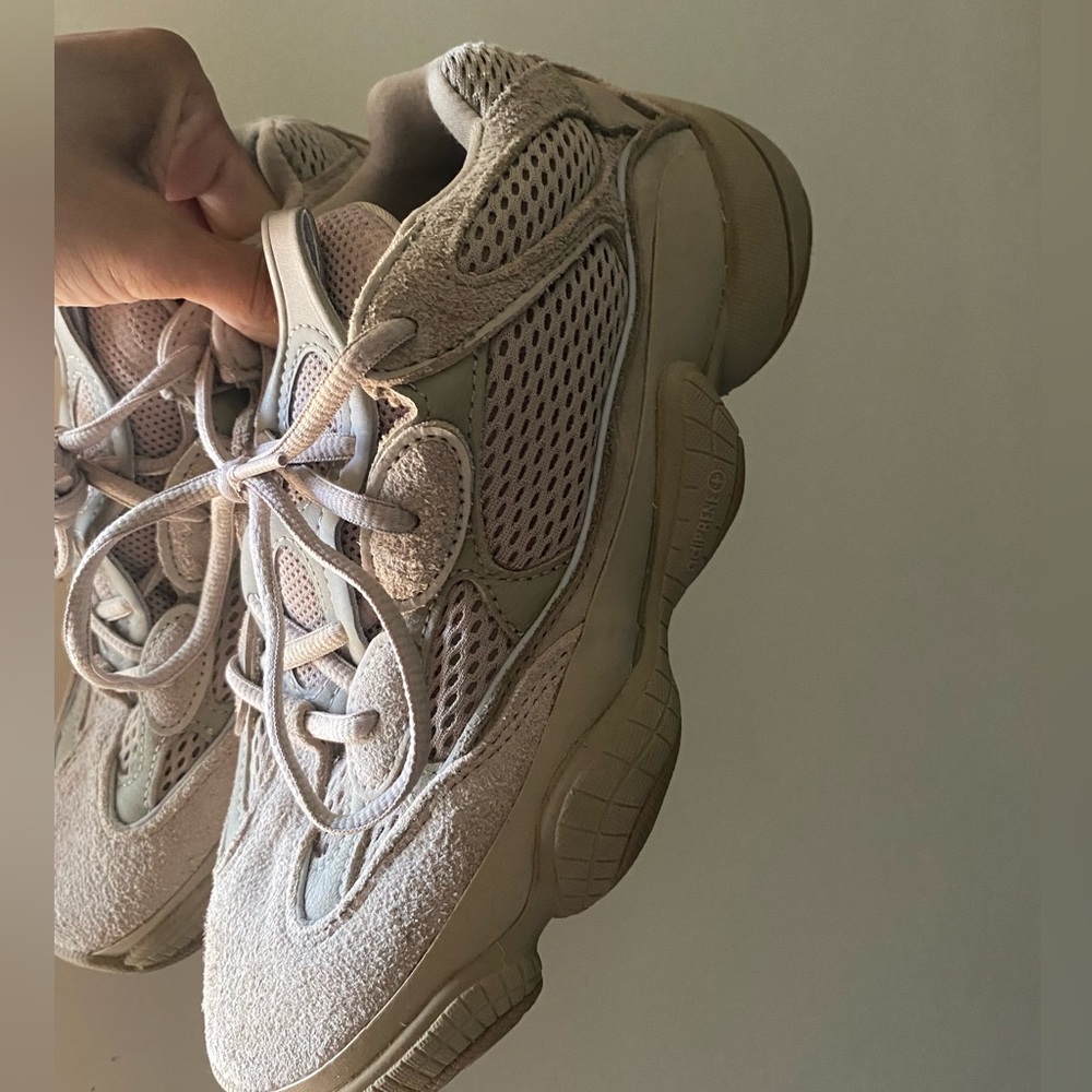Adidas Yeezy 500 Taupe Light Sneakers